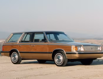 1985 Plymouth Reliant LE Station Wagon (KPP 45)