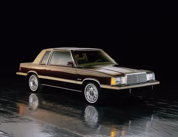 1982 Plymouth Reliant SE 2-door Sedan (PP-21) '1981–82