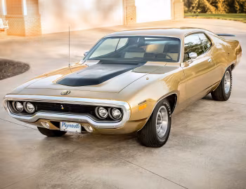 1971 Plymouth Road Runner 426 Hemi (RM23)