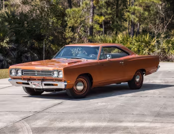 1969 Plymouth Road Runner Hardtop Coupe 426 Hemi (RM23)