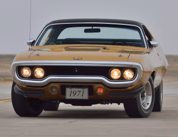 1971 Plymouth Road Runner 440+6 (GR2 RM23)