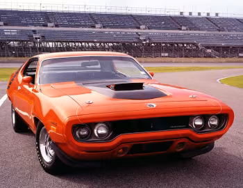 1972 Plymouth Road Runner 440+6 (RM23)