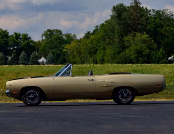 1970 Plymouth Road Runner 440+6 Convertible (FR2 RM27)