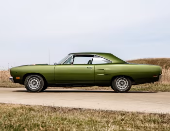 1970 Plymouth Road Runner 440+6 Hardtop Coupe (FR2 RM23)