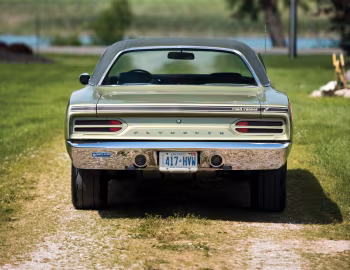 1970 Plymouth Road Runner Coupe (FR2 RM21)