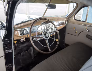 Panel frontal 1948 Plymouth Special DeLuxe Club Coupe (P15C) '12.1947–48
