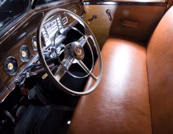 Interior 1949 Plymouth Special DeLuxe Station Wagon (P-18)