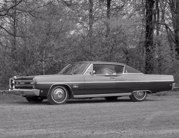 1968 Plymouth Sport Fury 2-door Fast Top (DP2-H PS23)