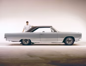 1968 Plymouth Sport Fury 2-door Hardtop (DP2-H PH23)
