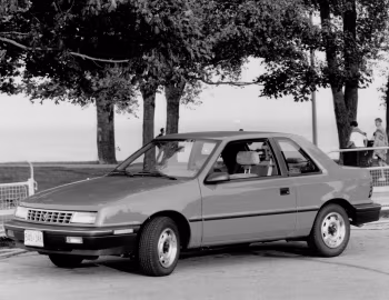 1991–92 Plymouth Sundance America 2-door (PPH 24)