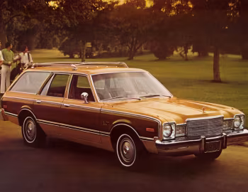 1976 Plymouth Volare Premier Station Wagon (HH45)