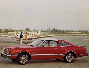 1977 Plymouth Volare Custom Coupe (HH29) '1976–77