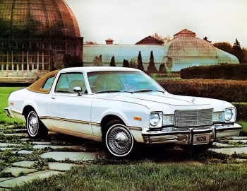 1976 Plymouth Volare Premier Coupe (HP29) '1975–76