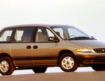 1996–2000 Plymouth Voyager (NS) '1995–2000