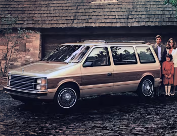 1984–86 Plymouth Voyager (S) '1984–86