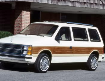 1984–86 Plymouth Voyager (S) '1984–86