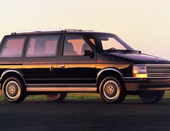 1987–90 Plymouth Voyager (S) '1986–90