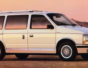 1987–90 Plymouth Voyager (S) '1986–90