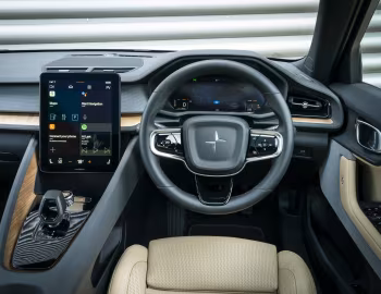 Торпедо Polestar 2 [UK-spec] '2020–23