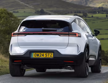 Polestar 3 [UK-spec] '2024–pr.