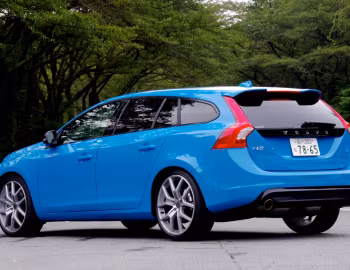 Volvo V60 Polestar [Japan] '2014–17