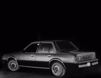 1982 Pontiac J2000 Sedan (2J B69)