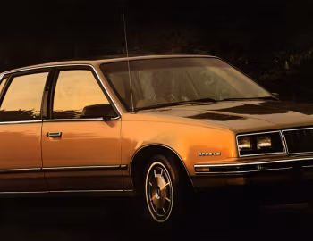 1982 Pontiac 6000 LE Sedan (2A G19)