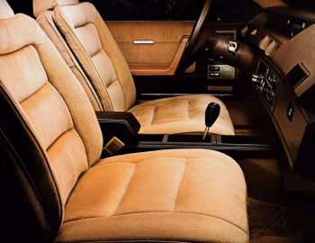 Interior 1982 Pontiac 6000 LE Sedan (2A G19)