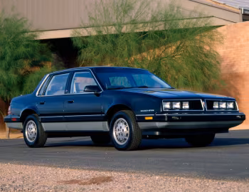 1985 Pontiac 6000 STE (2A H19)