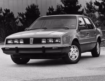 1983–84 Pontiac 6000 STE (2A H19)