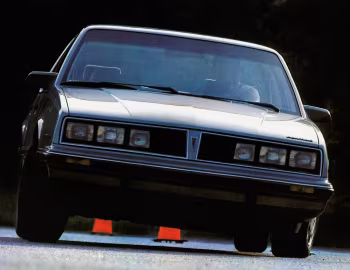 1983–84 Pontiac 6000 STE (2A H19)