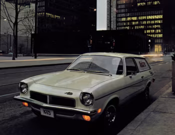1973 Pontiac Astre Panel Van [Canada] (V05)