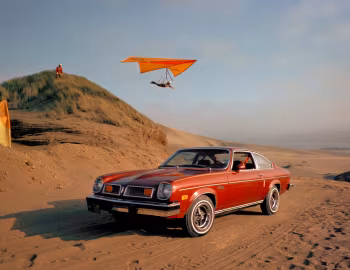 1976 Pontiac Astre SJ Hatchback Coupe (2H C77)