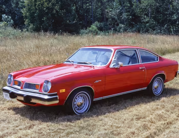 1975 Pontiac Astre Hatchback Coupe (2H C77)