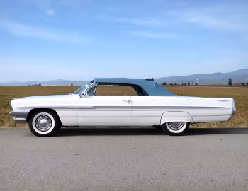 1961 Pontiac Bonneville Convertible (2867)