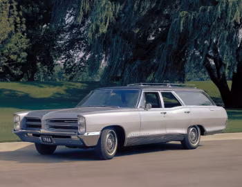 1966 Pontiac Bonneville Station Wagon (26245)