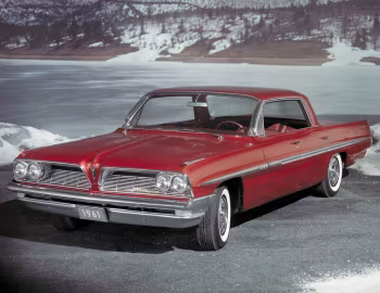 1961 Pontiac Bonneville Vista (2839)