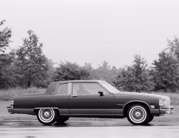 1980 Pontiac Bonneville Brougham Coupe (Q37)