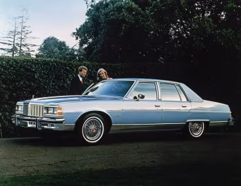 1979 Pontiac Bonneville Brougham Sedan (Q69)
