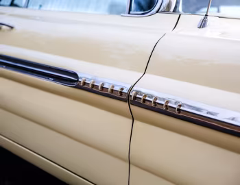 1961 Pontiac Bonneville Convertible (2867)