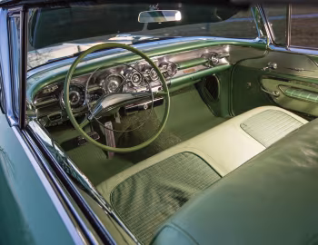 Panel frontal 1958 Pontiac Bonneville Custom Tri-Power Sport Coupe (2547SD)