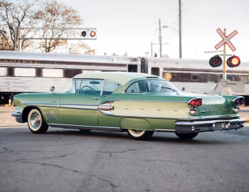 1958 Pontiac Bonneville Custom Tri-Power Sport Coupe (2547SD)
