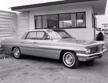 1962 Pontiac Bonneville Vista (2839)