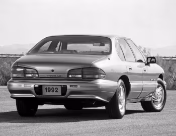 1992–95 Pontiac Bonneville SE (X69P) '1991–95