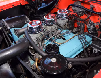 Bajo el capó 1958 Pontiac Bonneville Custom Tri-Power Convertible (2567SD)