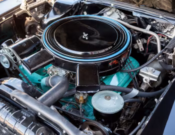 Bajo el capó 1958 Pontiac Bonneville Custom Tri-Power Convertible (2567SD)