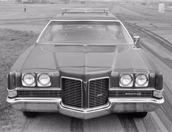 1971 Pontiac Catalina Safari (25235/25245)