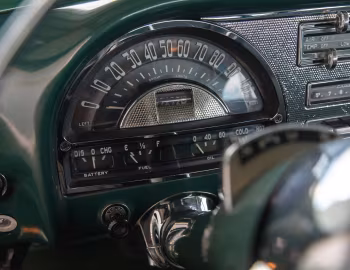 Torpedo 1954 Pontiac Chieftain DeLuxe Six 2-door Sedan (2511D)