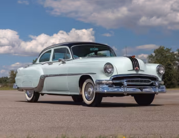 1954 Pontiac Chieftain DeLuxe Six 2-door Sedan (2511D)