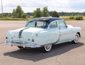 1954 Pontiac Chieftain DeLuxe Six 2-door Sedan (2511D)